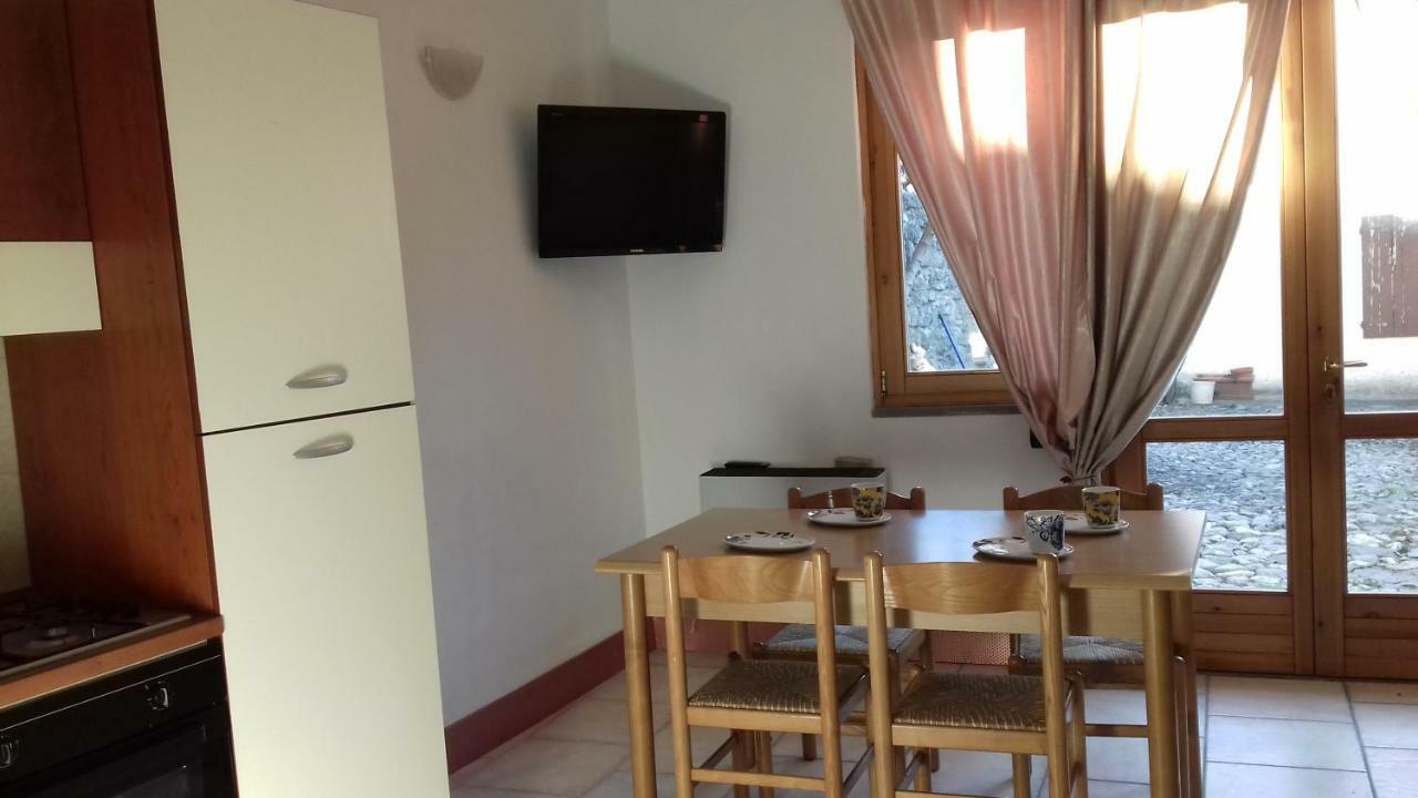 La Casa Delle Fate Villa Solto Collina Екстериор снимка